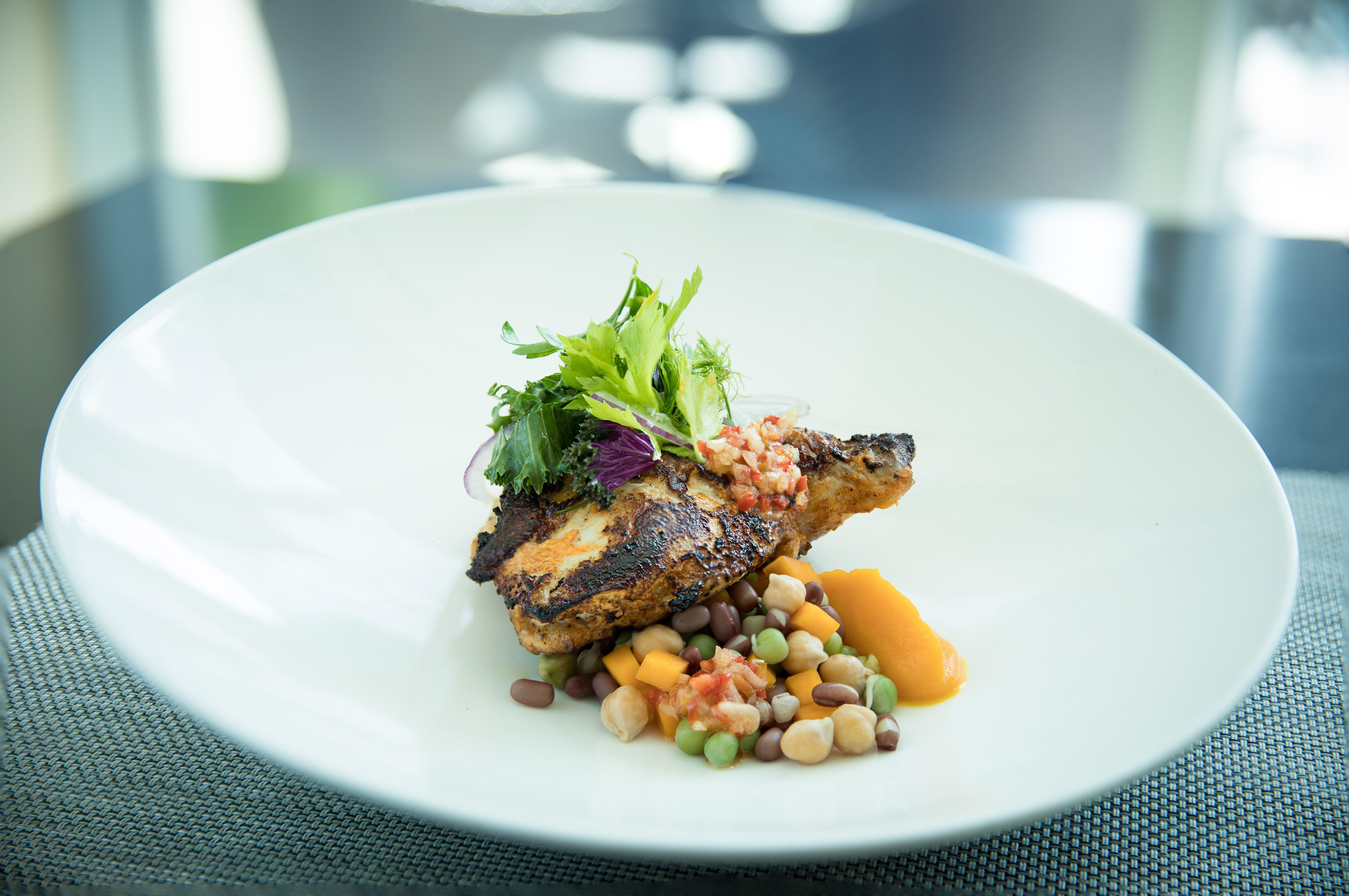 Kimpton Epic Hotel By Ihg Miami Zewnętrze zdjęcie A plate of food